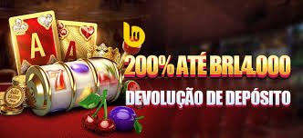 Tampilan permainan Fa Cai Shen Deluxe dengan simbol keberuntungan Asia dan gulungan slot